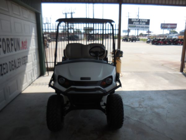 2025 EZGO S4 Gas - White - Image 2