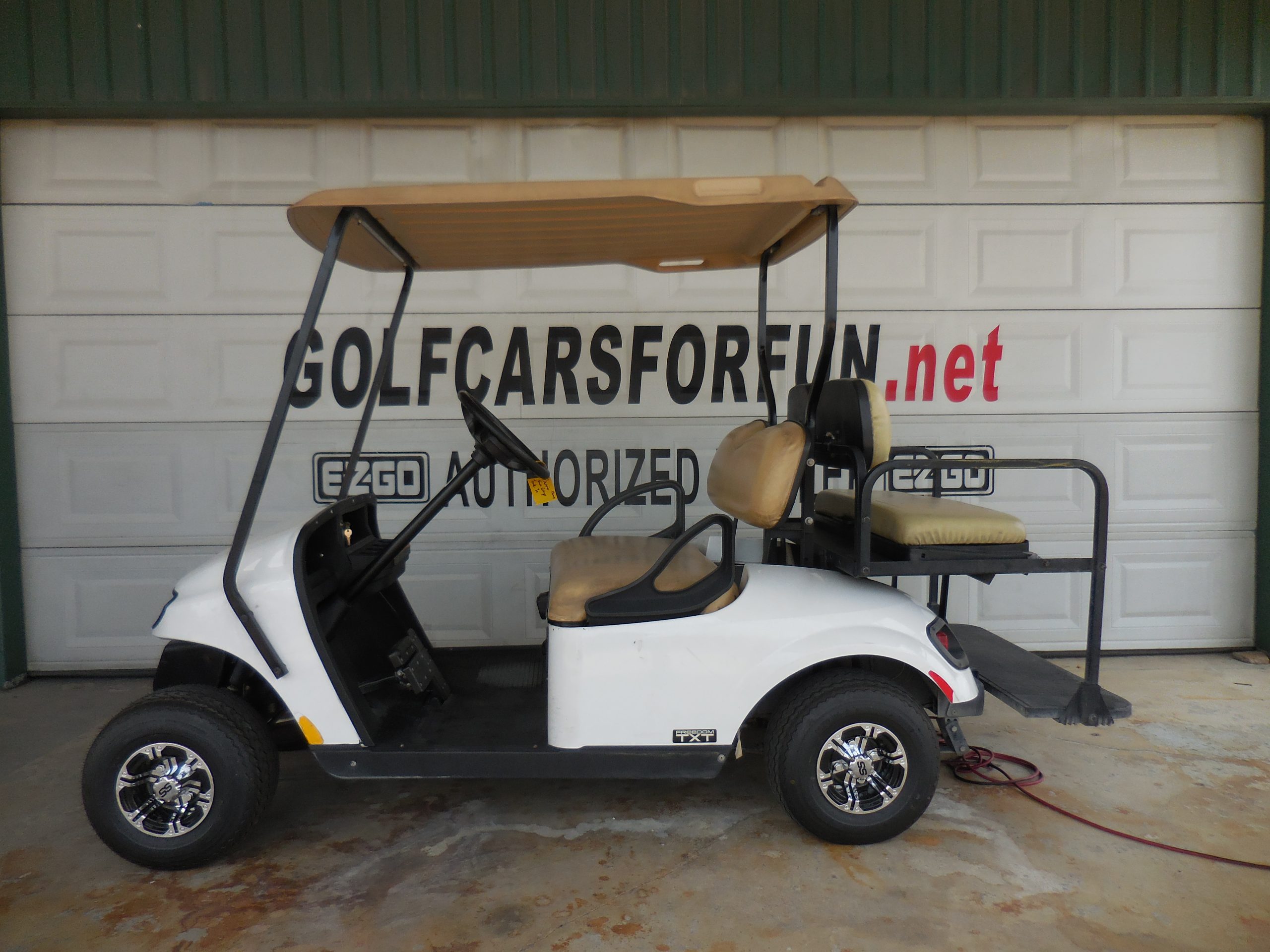 2018 EZGO TXT