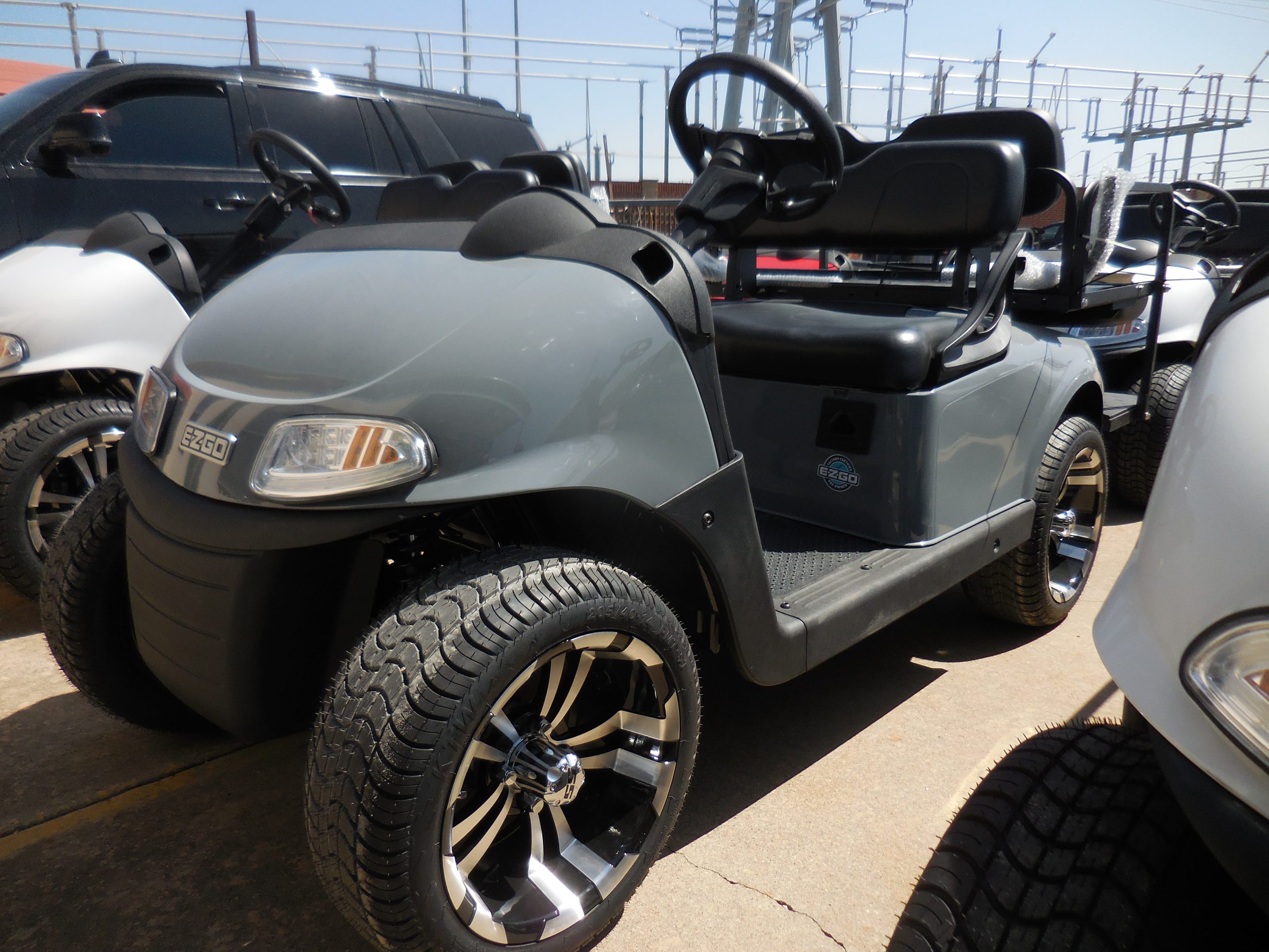 2021 EZGO photo 3